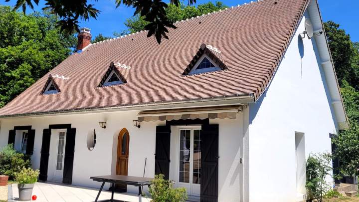 Installation de fenêtre de toit Velux Compiègne